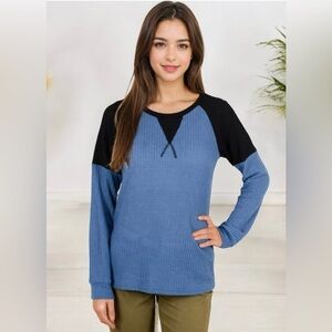 Women's Blue and Black Long Sleeve Top - Large